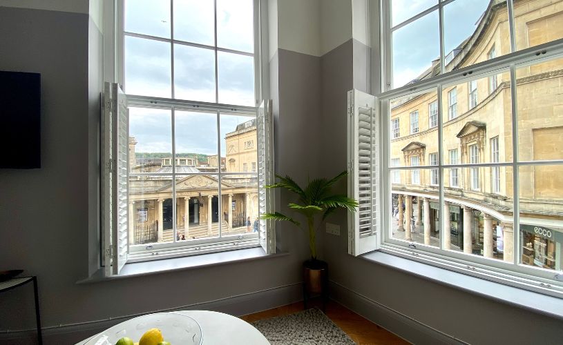 Room overlooking Roman Baths